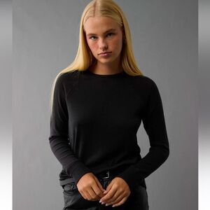 AE XS S Black Crewneck Soft Plush Ribbed Long Sleeve Tee